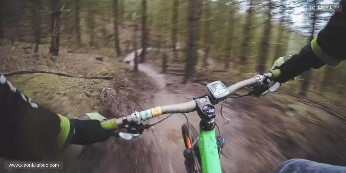 周边装备，让热爱触手可及！🎁